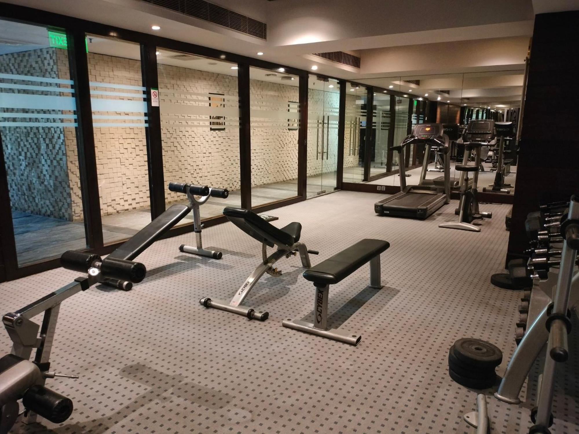 Holiday Inn Chandigarh Panchkula, An Ihg Hotel Dış mekan fotoğraf The gym at the hotel